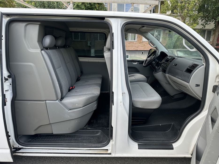 VW Transporter T5 2.0 Tdi Euro 5 cu 6 Locuri si Marfa