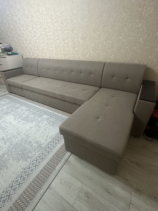 Продам диван с оттоманкой