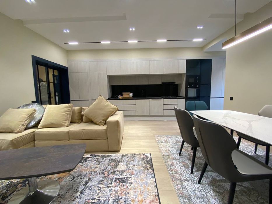 Сдается 2-х комнатная квартира в новостройке Ц1