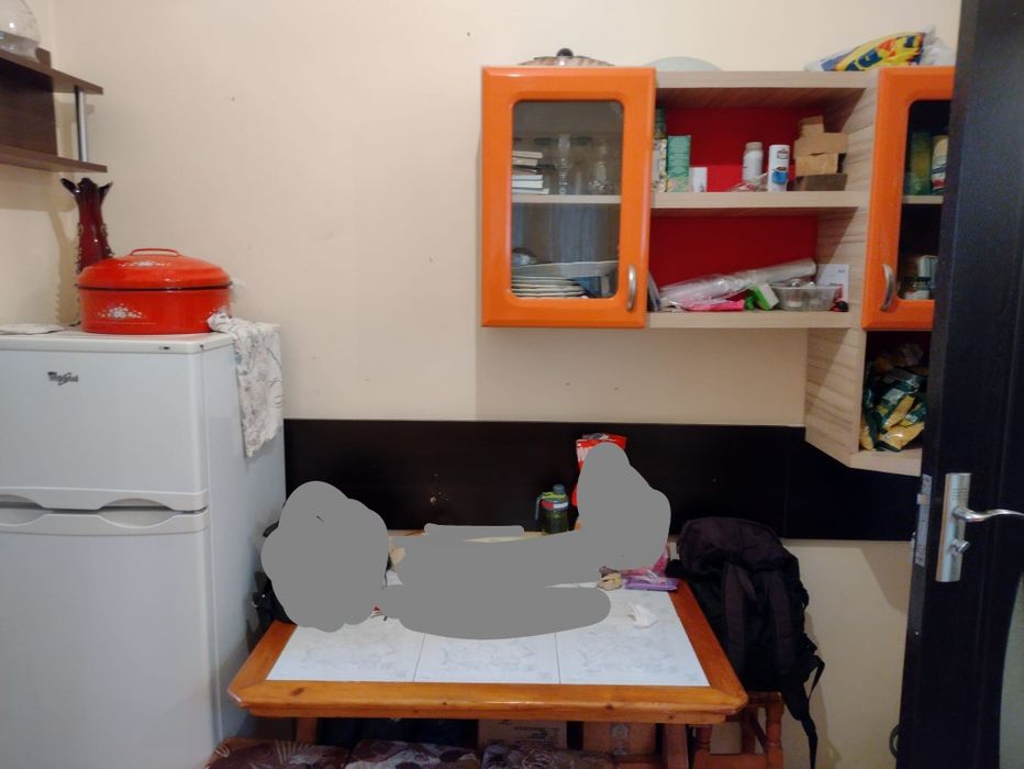 Garsoniera de vânzare