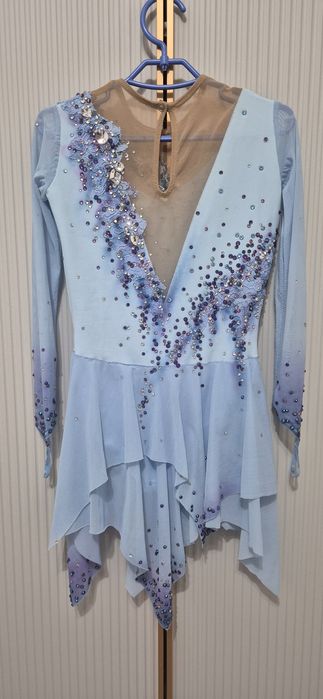 Платье для фигурного катания