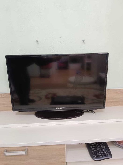 Телевизор Самсунг б/у