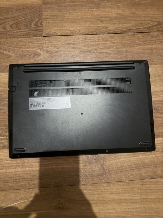 Vand Laptop Lenovo V15 G2