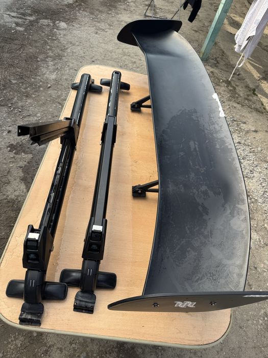 Сполер состаяния хорошый 150000