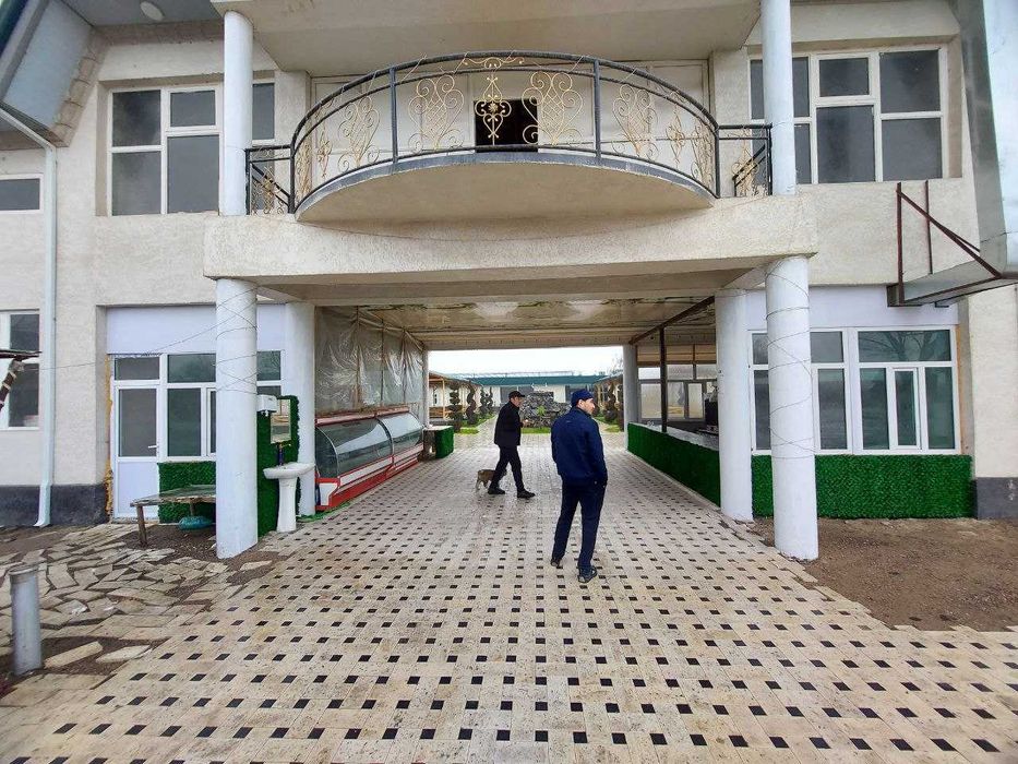 Ошхона, туйхона сотилади. Продается чайхана. Кафе.