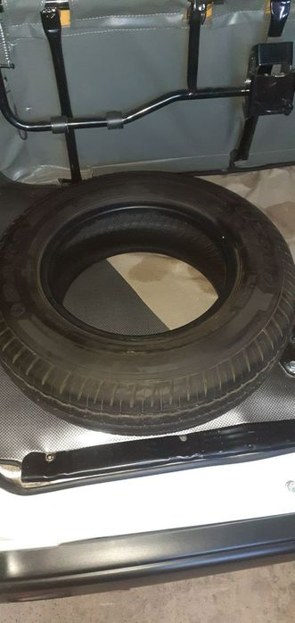 Продаётся шина Дамаса