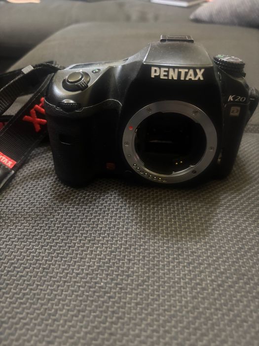 DSRL Nikon/Sony ieftin