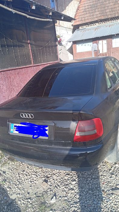 Vând urgent audi