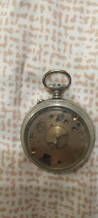 Monezi și ceas argint