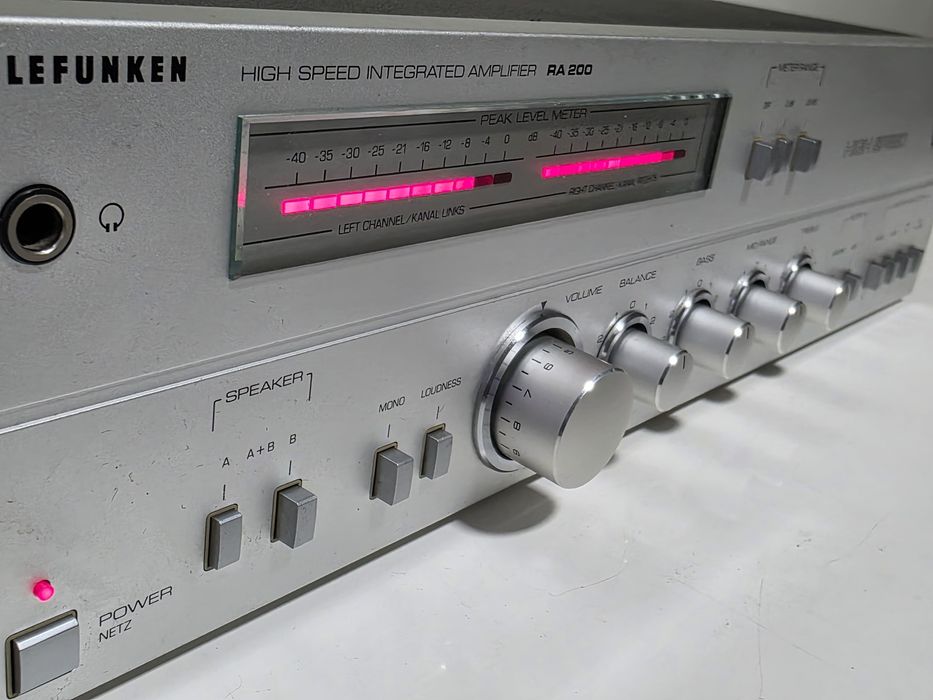 Telefunken RA 200 high speed integrated amplifier