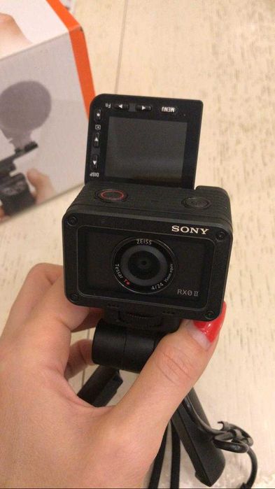 Видеокамера Sony RX0 ll