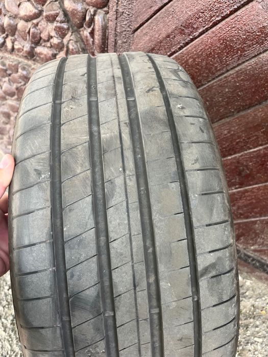 Летни гуми 245/45/18 goodyear