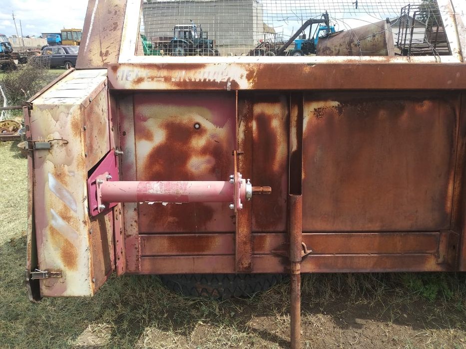 Жатка для уборки подсолнечника