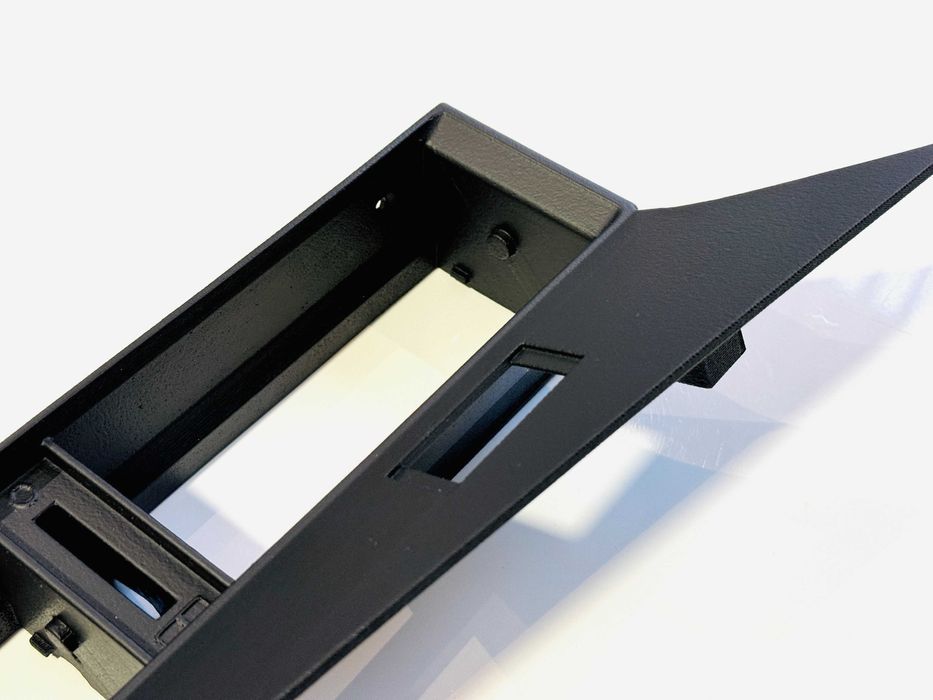 Mercedes 190 w201 - Централен отвор/решетка/духалка