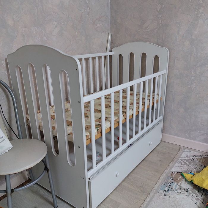 Манеж,  шезлонг сатылады