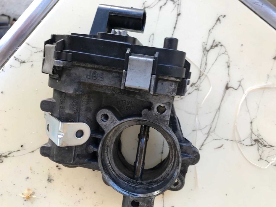 Дросел клапа и педал газ Опел Астра дизел 1.9.  120 коня