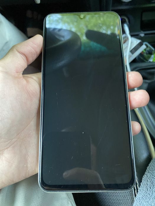 Продам Vivo 25e срочна