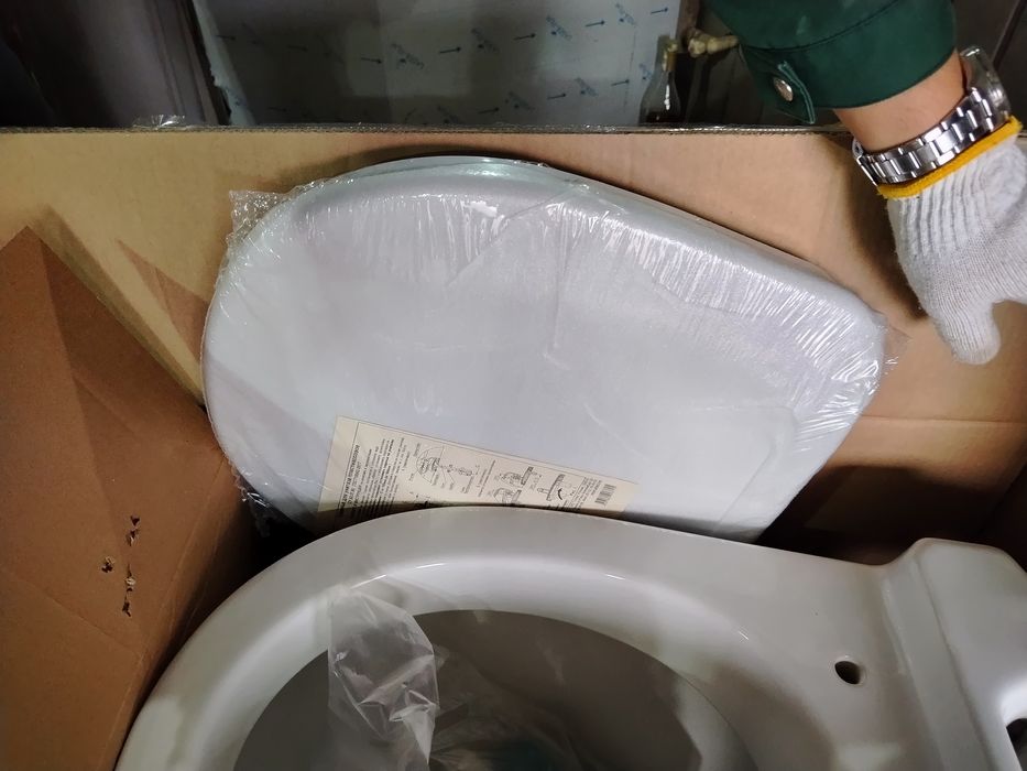 Унитаз-компакт продам 20-30 тыс