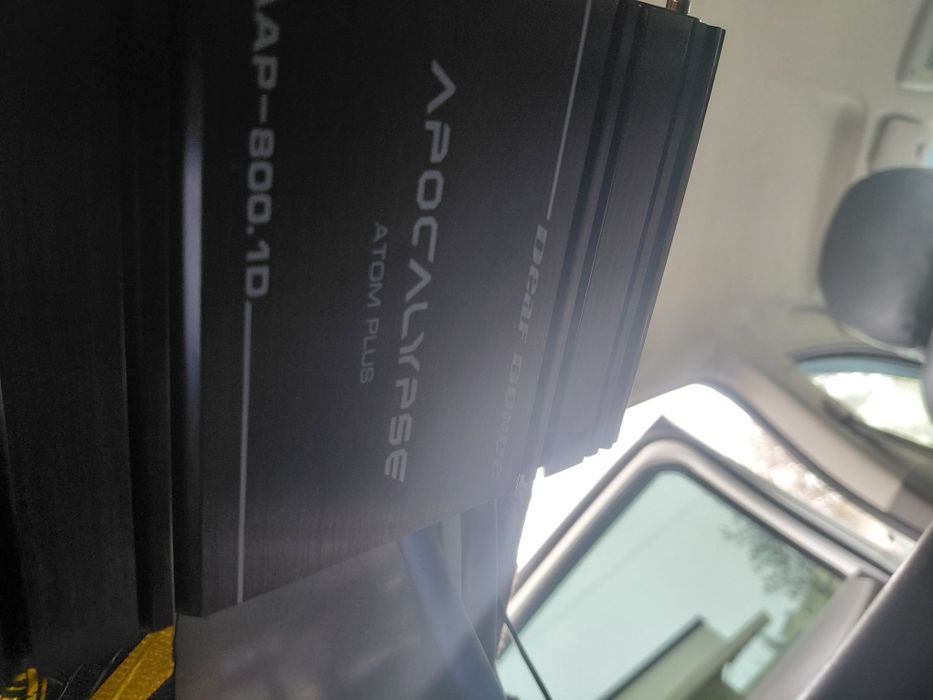 Kamplekt machete bufer uselok dop akumlator padstavka