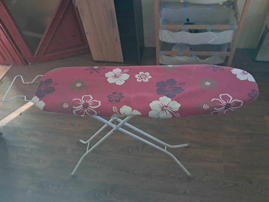 Masa de calcat haine