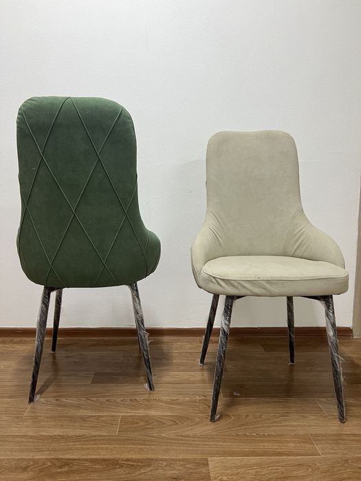 Стулья для гостинной, кафе и тд