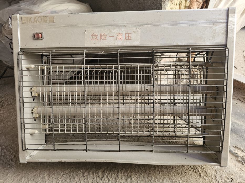 Мухоловка электрическая