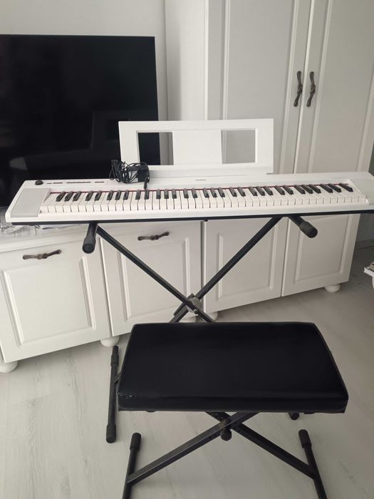 Pian digital portabil Yamaha NP 15