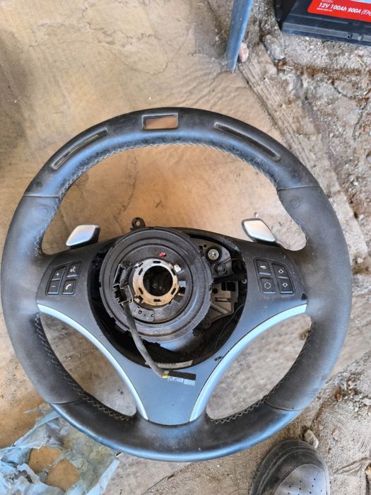 Волан BMW E90 спортен с пера