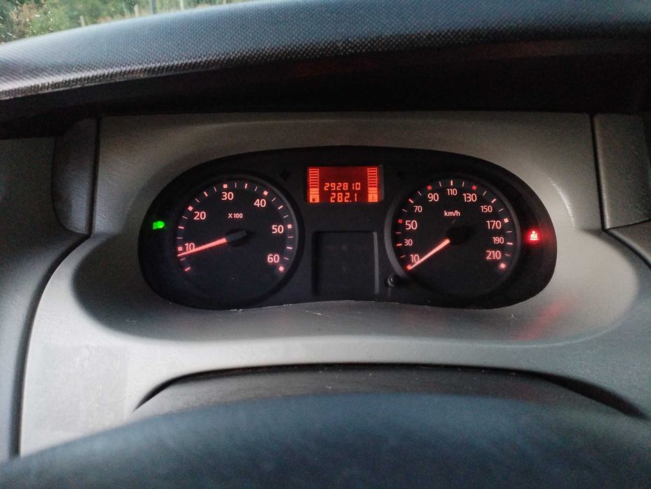 Renault Traffic 2.0 DCI 114Hp 2007 Клима Камера Теглич