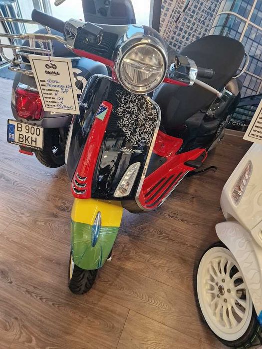 Piaggio Vespa Primavera 600km Mickey Mouse Limited Edition 125 2023