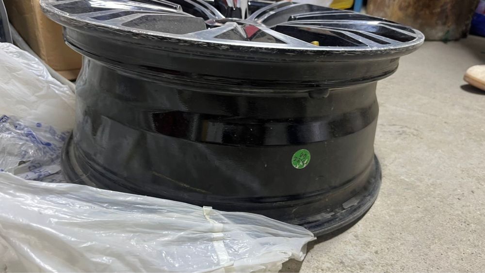 продам диски от камри