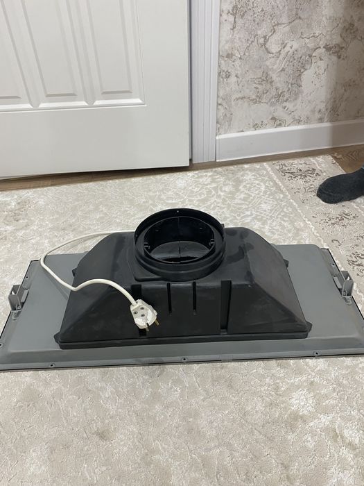 Вытяжка (новая) ELIKOR