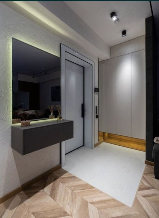 Часовой и сучный