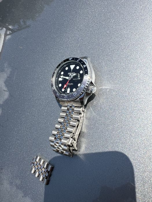 Seiko 5s gmt automatic