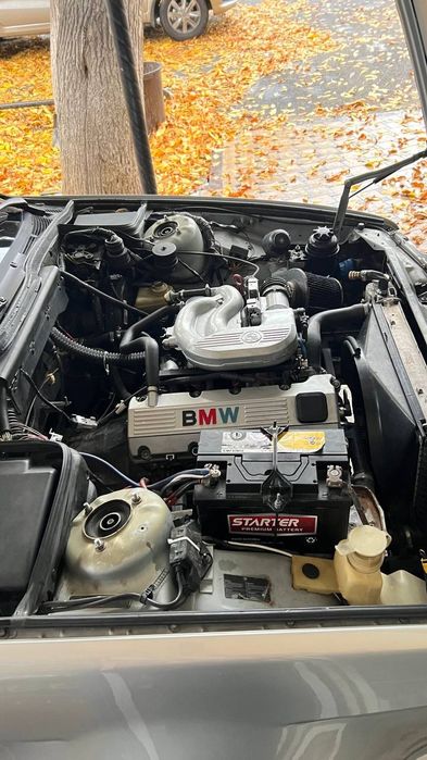 BMW E34  1995 yil 1.8 mator mexanika