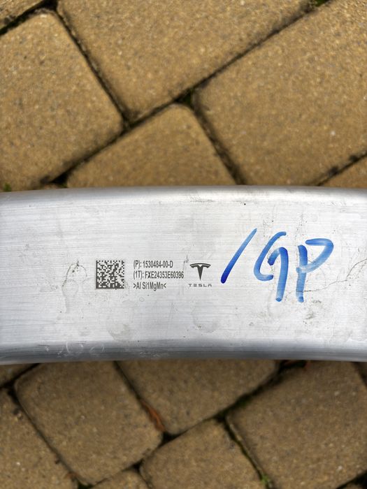 Bara de ranforsare spate // Tesla
