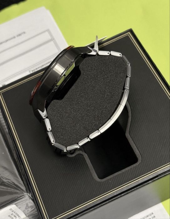 ЧИСТО НОВ 48mm Huawei Watch 4 Pro Space Edition Yettel Гаранция 2026г.