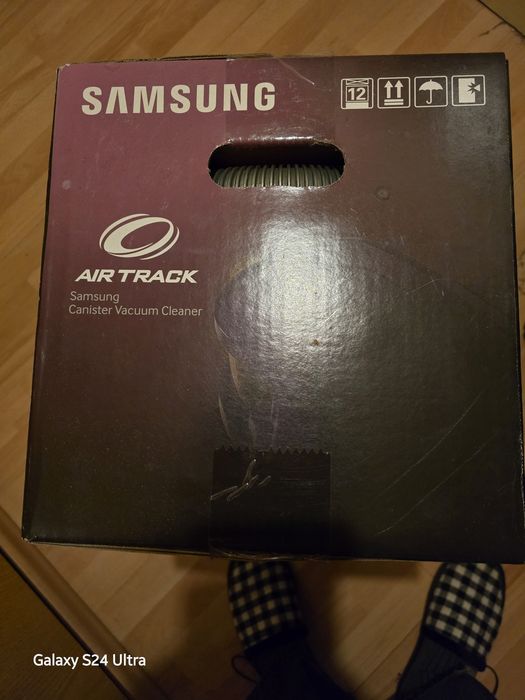 Продавам прахосмукачка Samsung