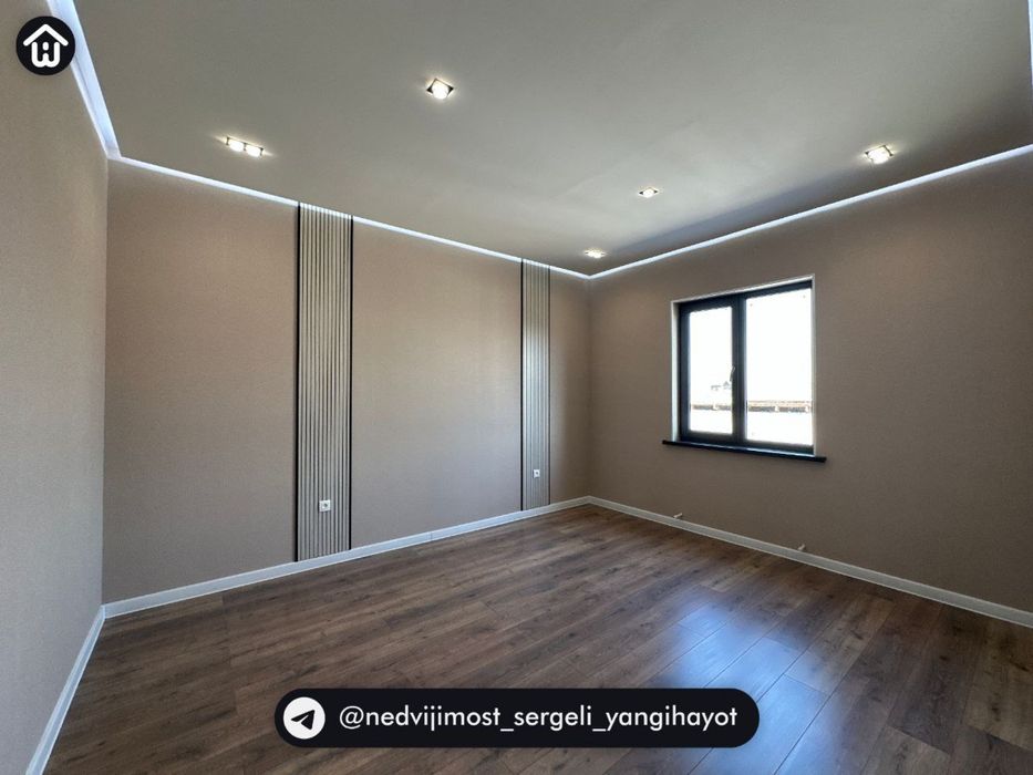 Участок yangi hayot chortoq 1.5 soʻtih 1 кв 740 у.е кв