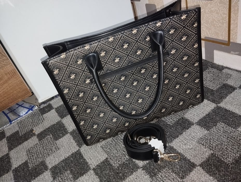 Sumka sotiladi polshadan kelgan