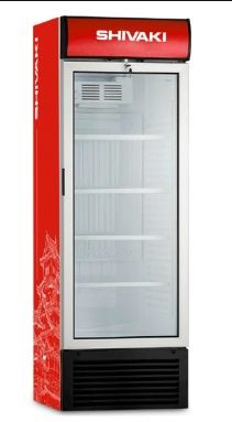 Vitrina holodilnik ozgina ishlangan