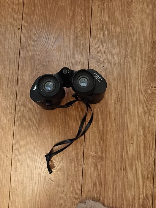 Binoclu tronic  8x24x50vm