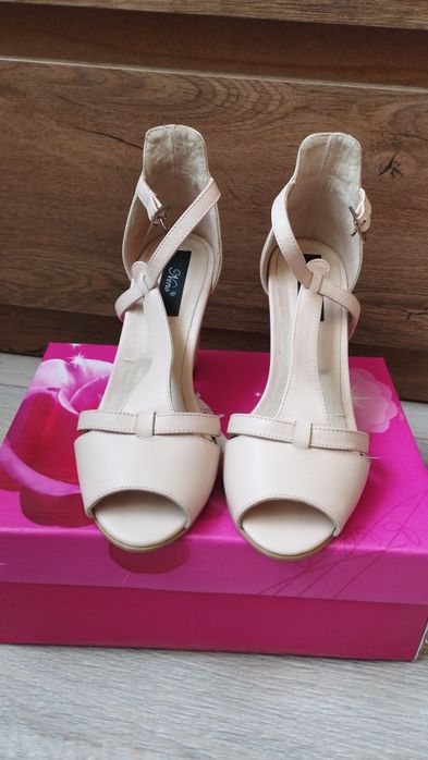 Sandale piele nude 34