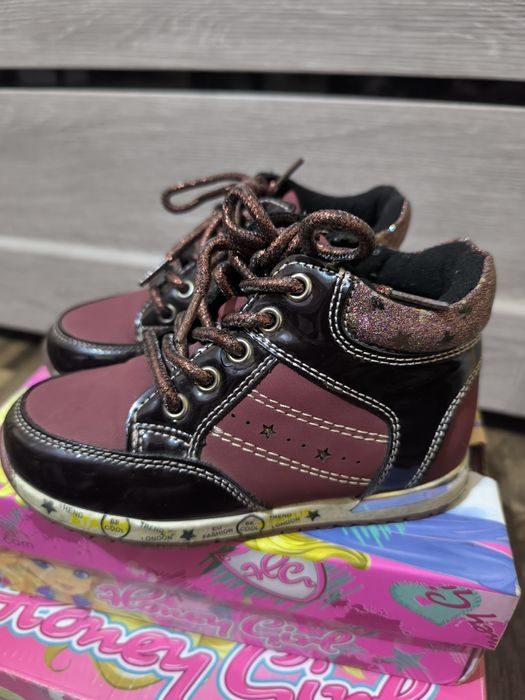 Ботинки на весну и осень