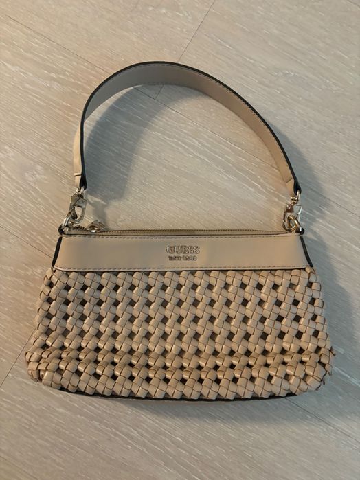 Дамска Чанта Guess