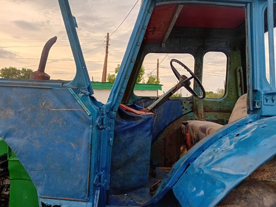 Продам МТЗ-80 на работе
