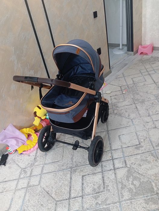 Продам коляску хорошем состоянии