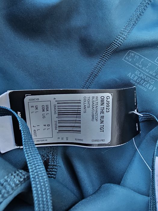 Adidas оригинален дамски клин нов Л размер