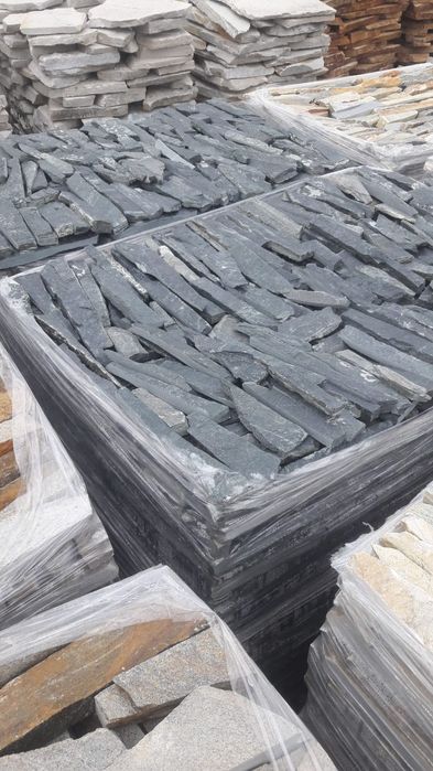 piatra naturala decorativa peste 200 modele