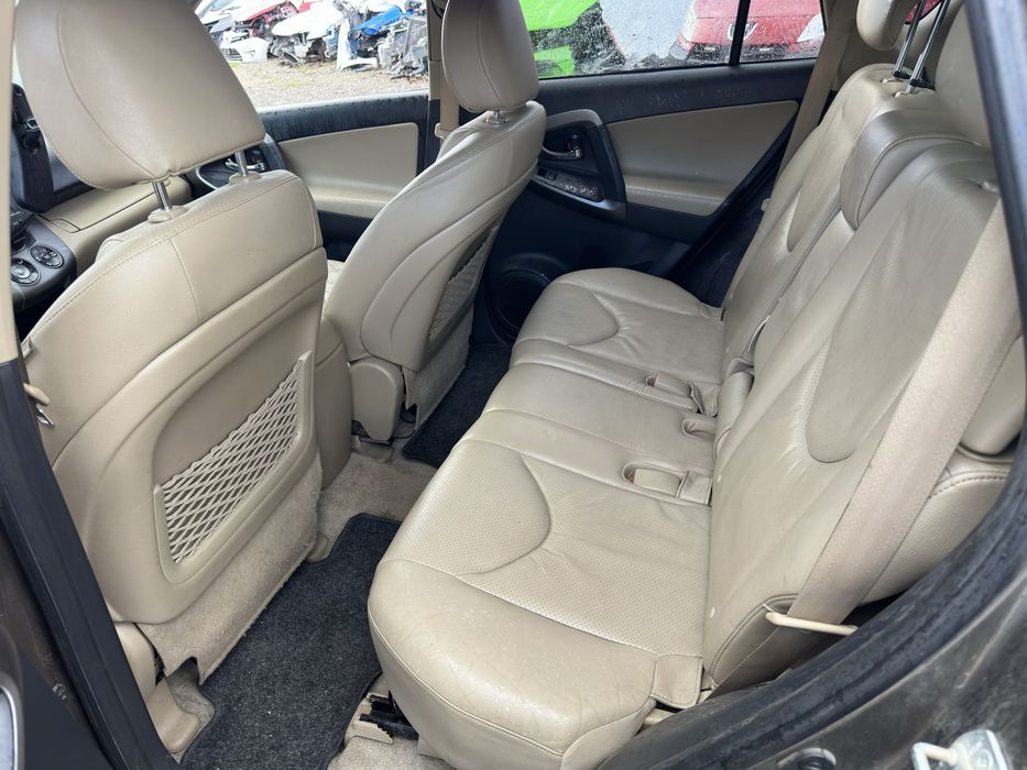 Toyota Rav4 Тойота Рав4 150кс 2011г автомат На части!